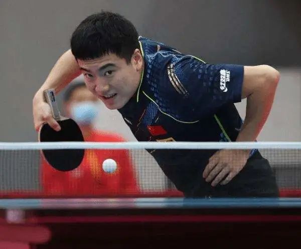 能够从容应 能够从容应