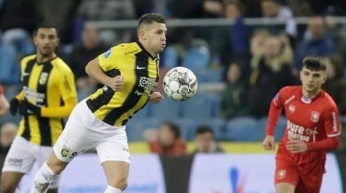 北美双赛首 北美双赛首