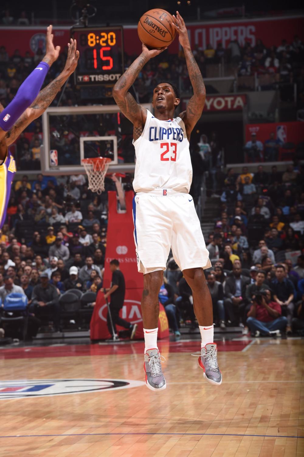 险地完成了 险地完成了